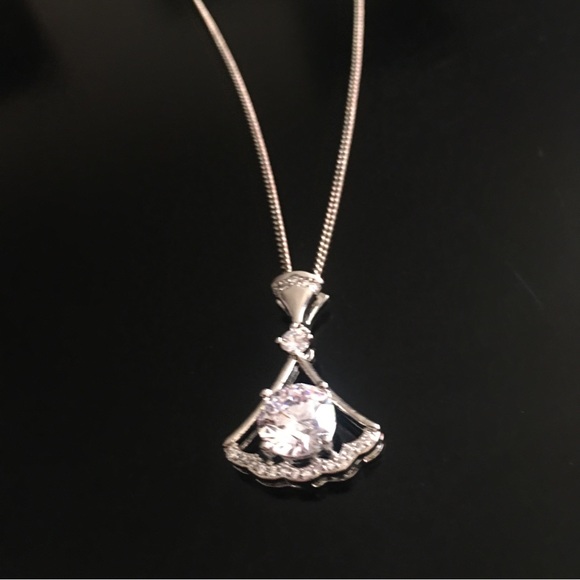 Silver Necklace With CZ’s - Picture 8 of 11